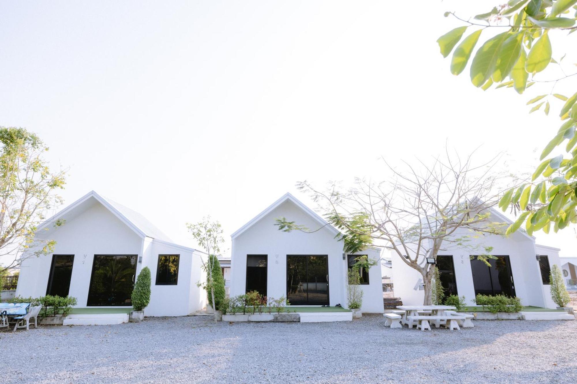 Peeranon Resort 坤西育府 外观 照片