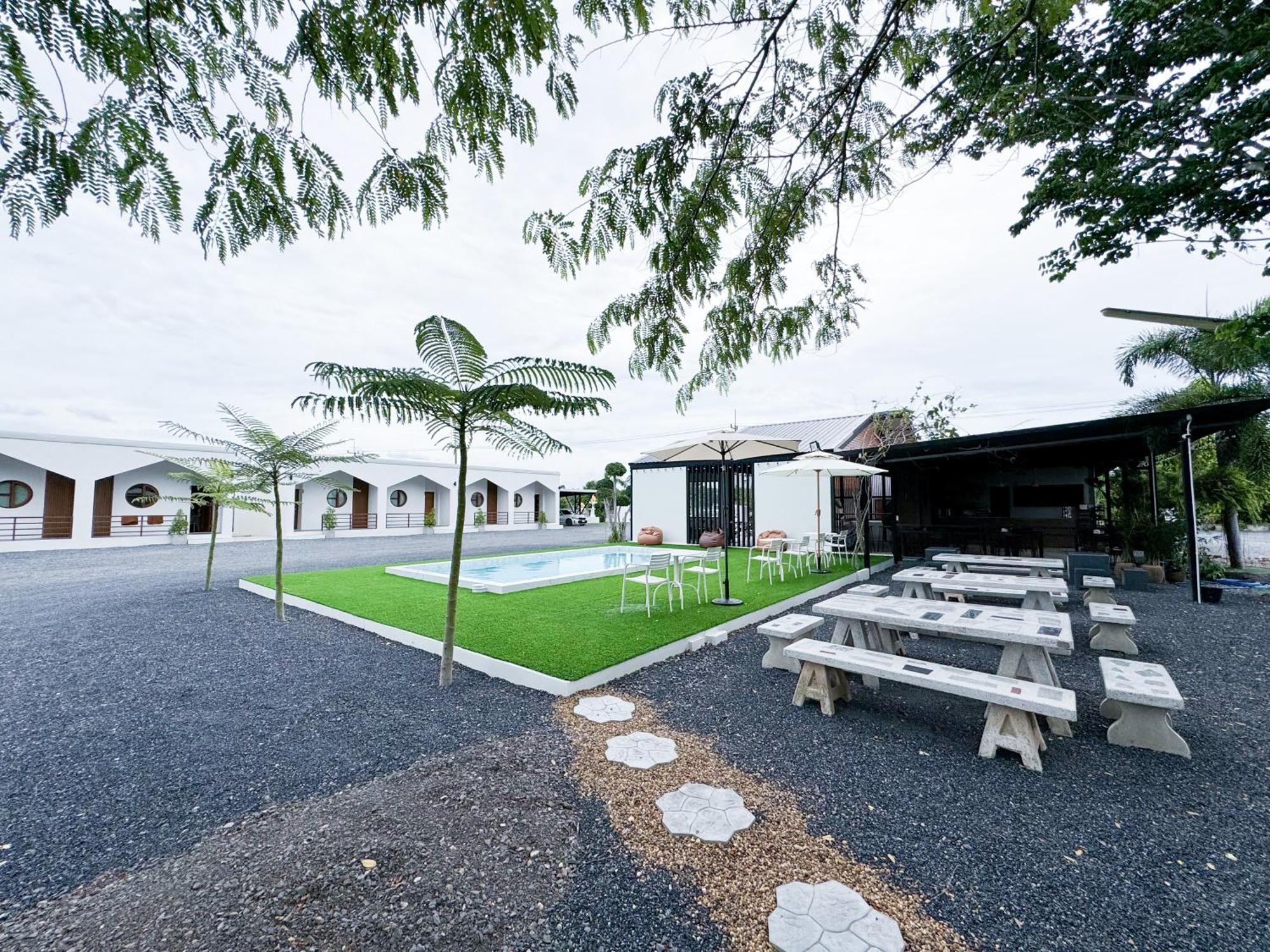 Peeranon Resort 坤西育府 外观 照片
